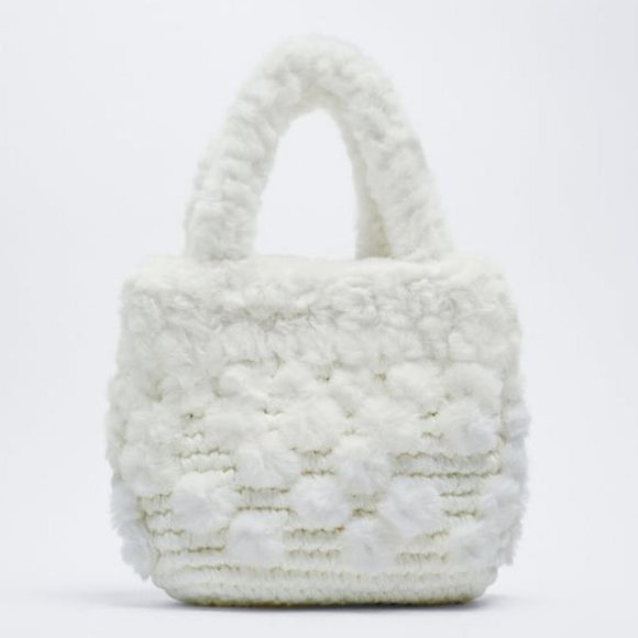 ZARA CROCHET MINI SHOPPER - Picture 1 of 11